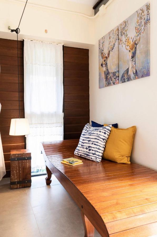 Baan Boon Bed & Breakfast Банкок Екстериор снимка