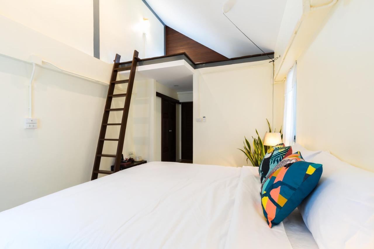 Baan Boon Bed & Breakfast Банкок Екстериор снимка